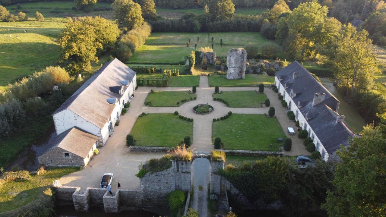 Chateau De La Chasse-Guerre Bed & Breakfast Hardanges Eksteriør bilde
