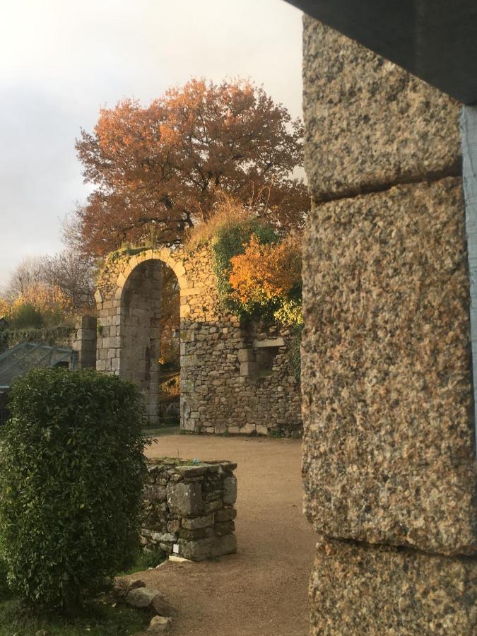 Chateau De La Chasse-Guerre Bed & Breakfast Hardanges Eksteriør bilde